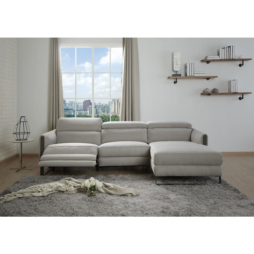 J&M Furniture Antonio Motion Sectional (SKU182799)