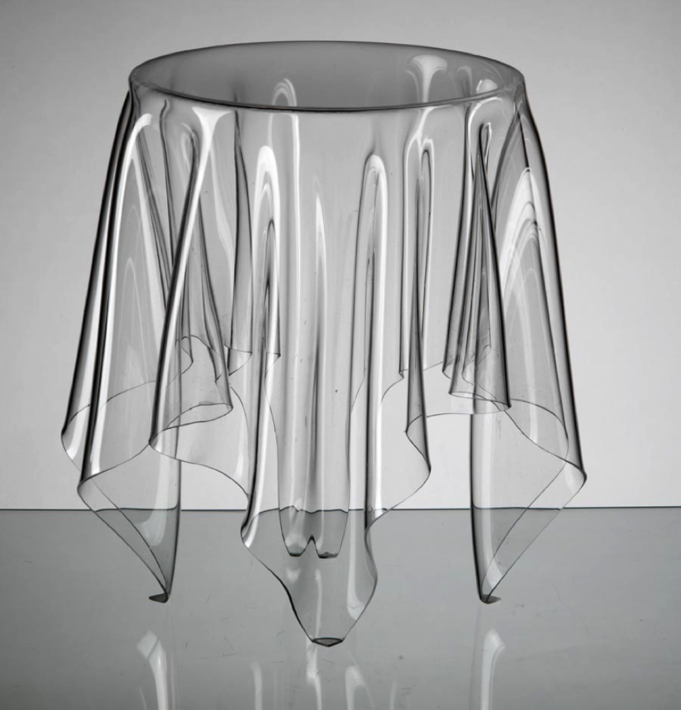 Grand Illusion Table - Clear - Large