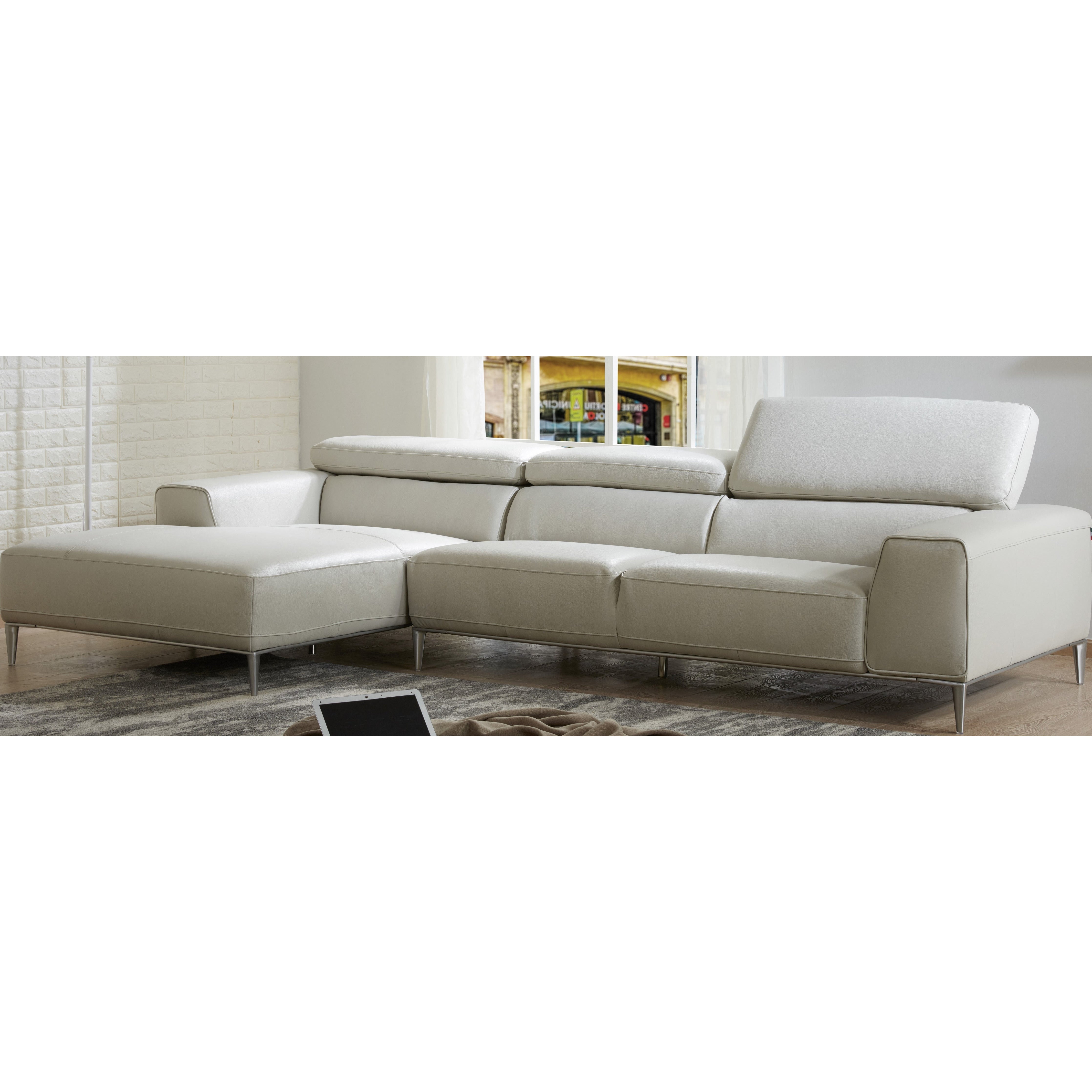 J&M Furniture LeCoultre Sectional in Light Grey (SKU17125)