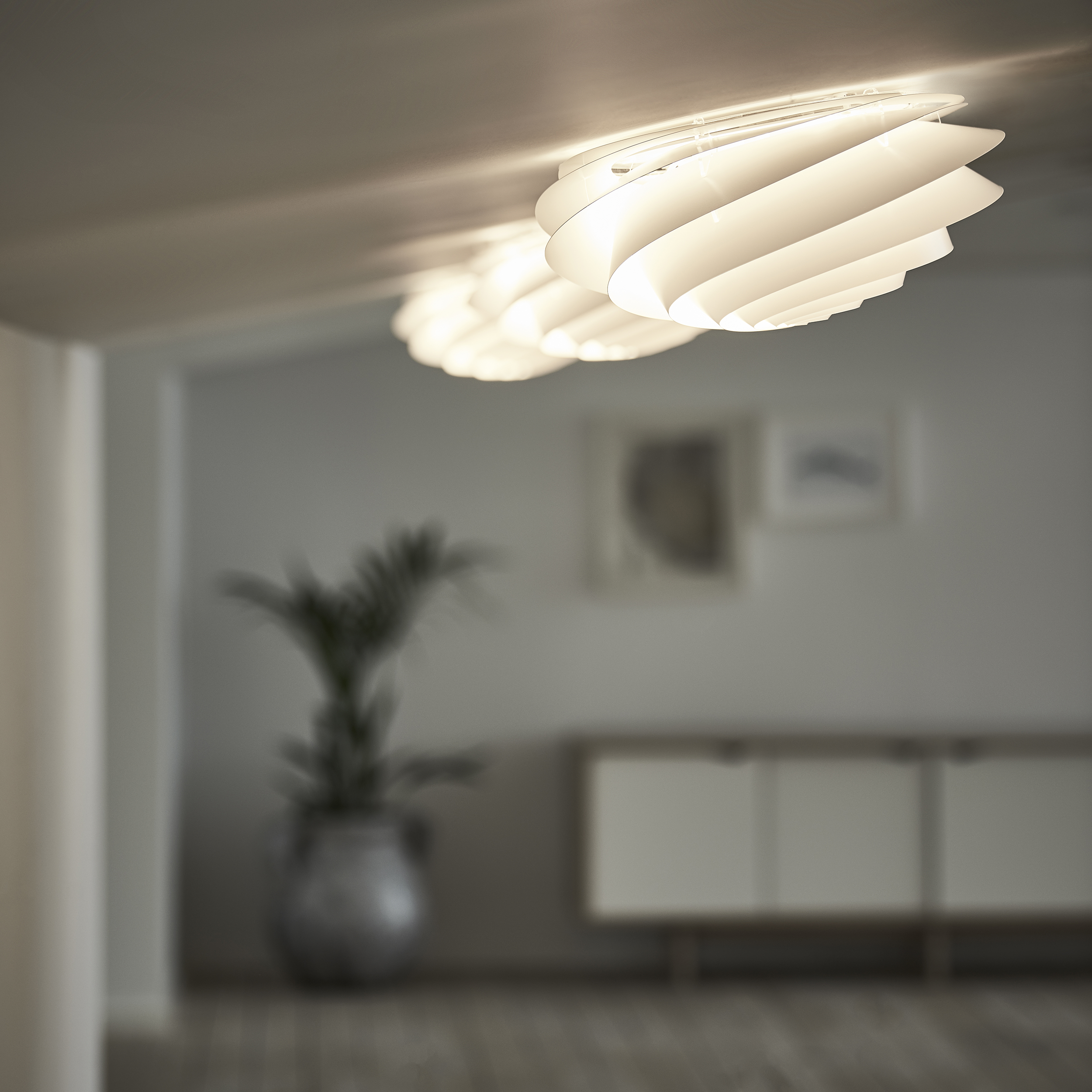 Swirl Ceiling / Wall Lamp - Small