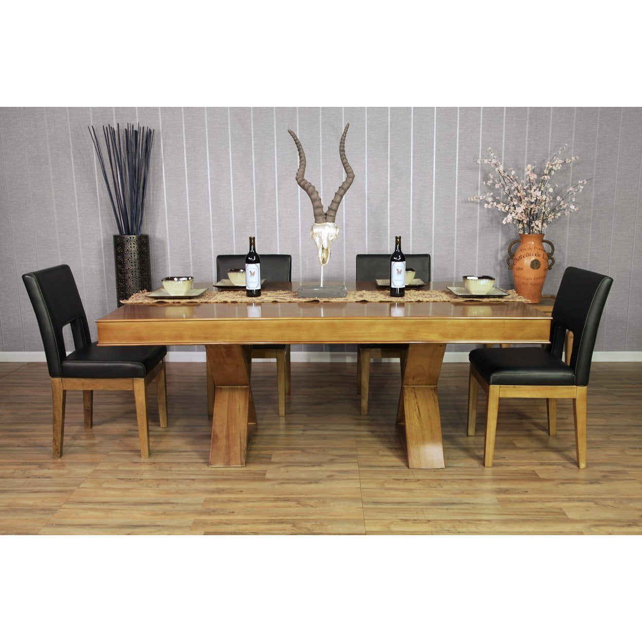 BBO Poker Tables Helmsley Poker Dining Table and Chair Set